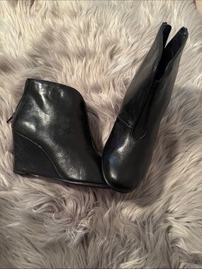 Aerosols Women’s Black Wedge Ankle Boots - Sleek Zip Design